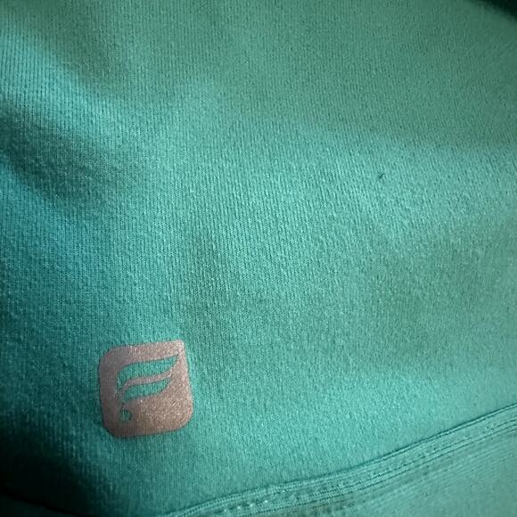 Fabletics Sports Bra Wireless Racerback Black Mesh Scoop Neck Green Black XLarge - Picture 2 of 4